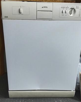lavastoviglie  smeg