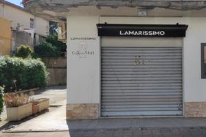 Locale per attività commerciale