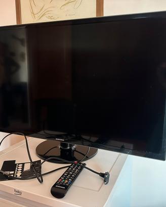 TV Samsung 32" LED (NO SMART TV)