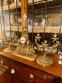 Trittico da camino antico in bronzo dorato e marmo