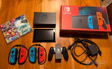 Nintendo Switch + 4 joycon + 2 giochi