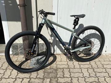 Mountain Bike Ghost Nirvana Tour