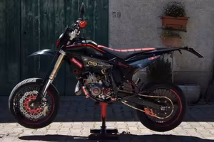 HUSQVARNA SM 125 - MOTORE RIFATTO - CICLISTICA 450