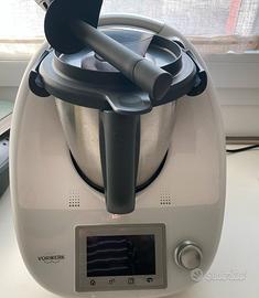 Bimby Tm5 con cook key e accessori 