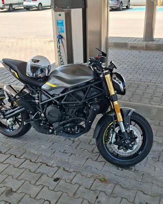 Benelli 752S