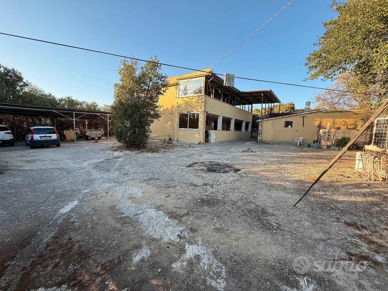 casa colonica con Terreno 4ettari - Altro