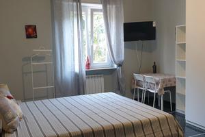 STANZA Matrimoniale per singolo si affitta