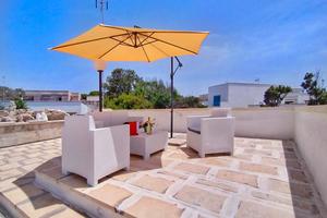 Terrazza fronte spiaggetta mancaversa