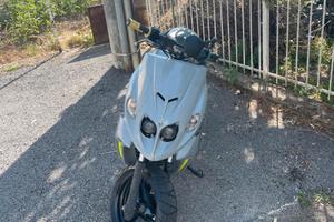 SCOOTER MALAGUTI PHANTOM F12