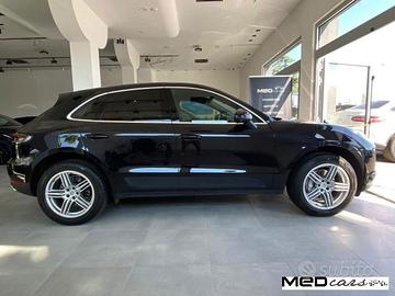 PORSCHE - Macan - 2.0