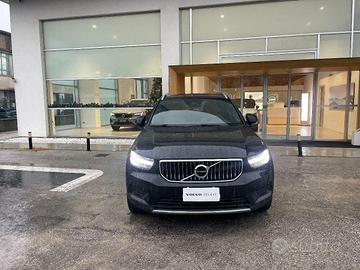 VOLVO - XC40 - T4 Recharge Plug-in Hyb. Inscript.