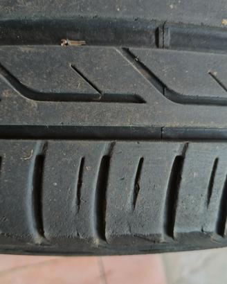 Bridgestone gomme