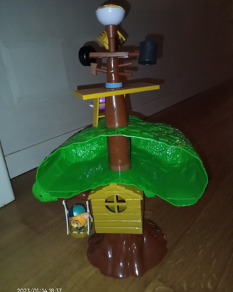 Casa sull'albero 44 gatti