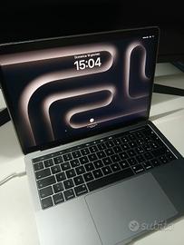 Macbook Pro CON ACCESORI!!!