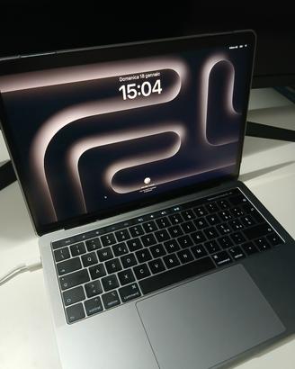Macbook Pro CON ACCESORI!!!