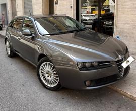 Alfa Romeo 159 1.9 JTDm 16V Sportwagon Exclusive