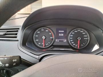 
🚗  Seat Arona 1.0 Reference 95 CV con impia