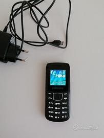 📱 Cellulare Samsung E1100 GSM - Vintage, Funziona