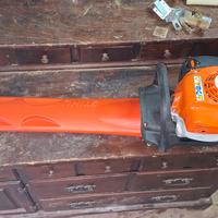 Tagliasiepi professionaleStihl HS 82 R Mai usato!