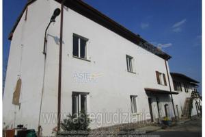 Stabile/Palazzo Vigolzone [A4333378]