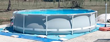 piscina fuori terra INTEX