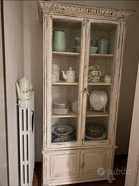Vetrina shabby