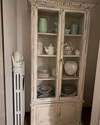 Vetrina shabby