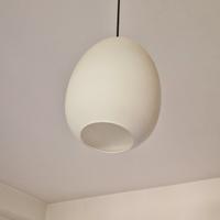Lampadario in vetro bianco satinato anni 60