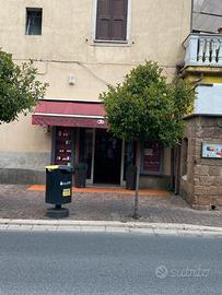 Locale commerciale 80 mq Cave(RM),