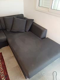 Divano con chaise longue