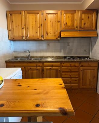 Cucina in legno di pino per taverna - buono stato