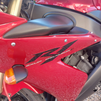 Yamaha r1 2004