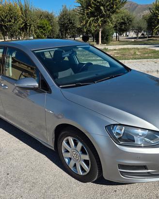 VOLKSWAGEN GOLF 7 TGI