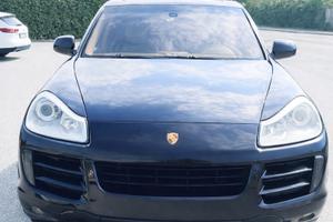Porsche Cayenne 3.6 benzina anno 2008 km 270000