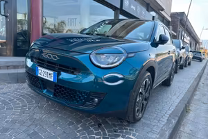 Fiat 600 Hybrid 110 CV DCT MHEV La Prima