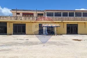 Locale Commerciale - Pachino