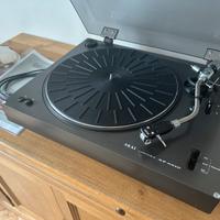 Giradischi Akai AP001C testina Shure
