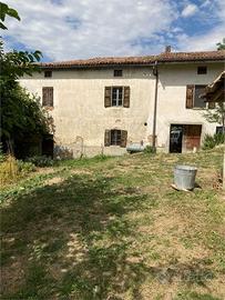Rustico-Casale a Pavullo nel Frignano