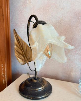 Coppia di lampade da comodino a fiore