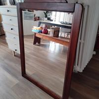 due specchi in legno massello 