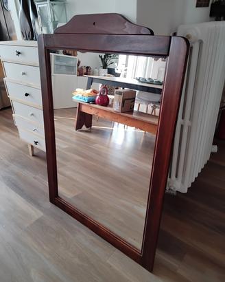 due specchi in legno massello 