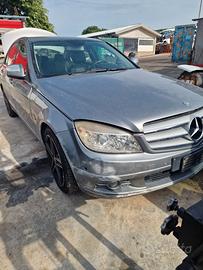 Ricambi Mercedes classe C 204