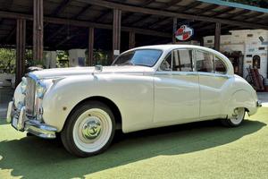 Jaguar Mark IX Saloon MK 9 – 1960 - SUMMER PRICE