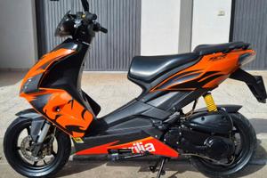 scooter 50 Aprilia SR Factory