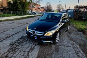 Mercedes-benz B 200 CDI Automatic Premium