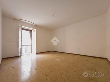 3 LOCALI A MANFREDONIA