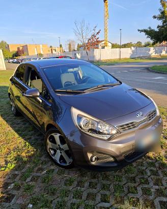Kia Rio 1.1 CRDi 75 CV, 2014, 154.000 km
