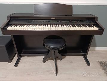 Piano digitale Roland KR-177 88 Tasti Pesati