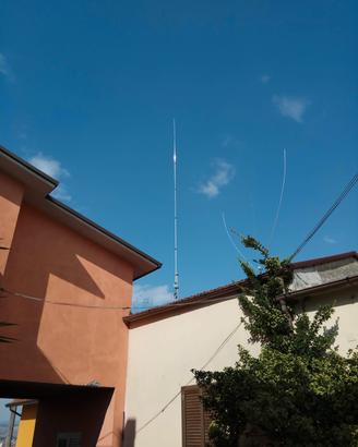 Antenna verticale multibanda HF Extreme Super Wide