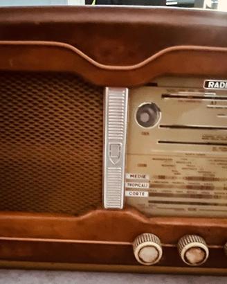 Radio Epoca Marelli mod 134